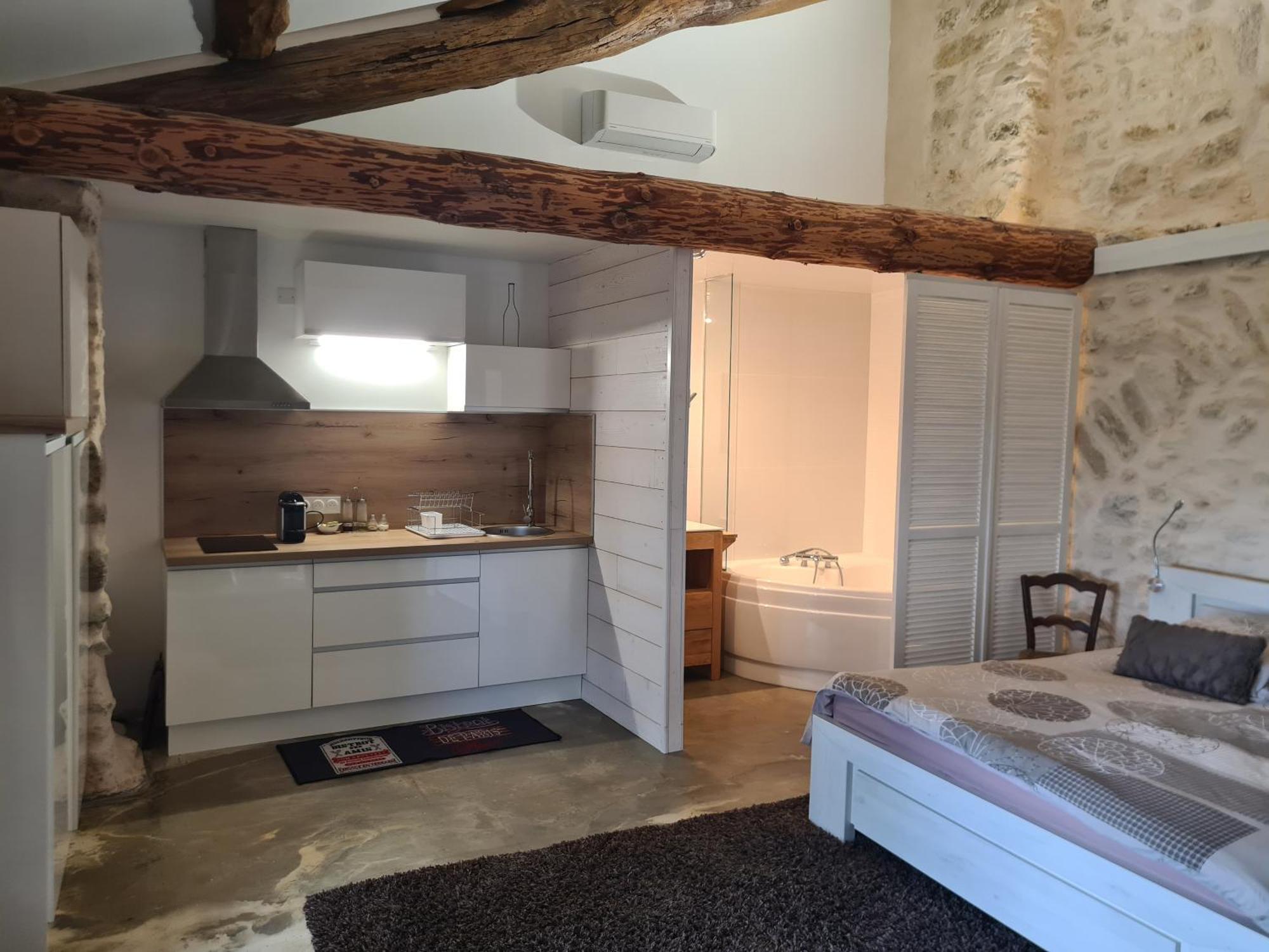 Gites 2 Adultes Dans Un Mas Charme Et Calme Assure Servas  Exterior photo