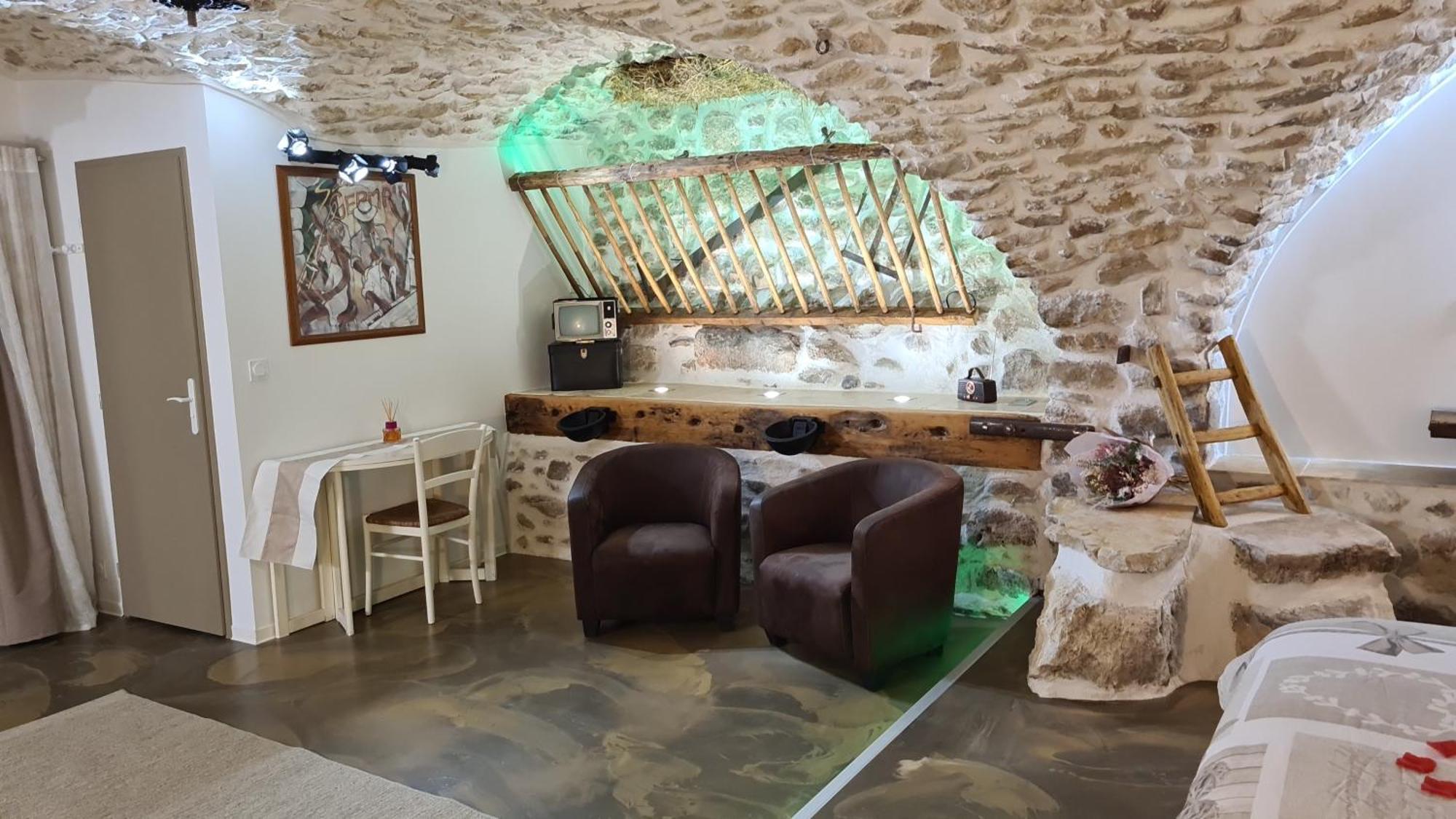 Gites 2 Adultes Dans Un Mas Charme Et Calme Assure Servas  Exterior photo