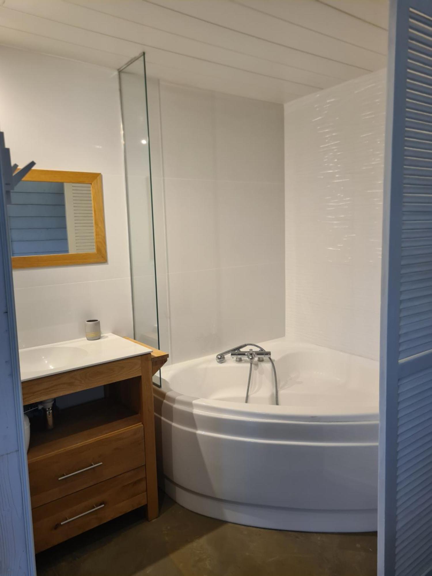 Gites 2 Adultes Dans Un Mas Charme Et Calme Assure Servas  Exterior photo